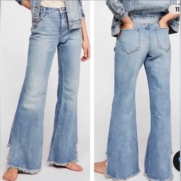 We The Free People Vintage Raw Hem Flared Jeans Size 26 Fringe Cut Out - Picture 3 of 10